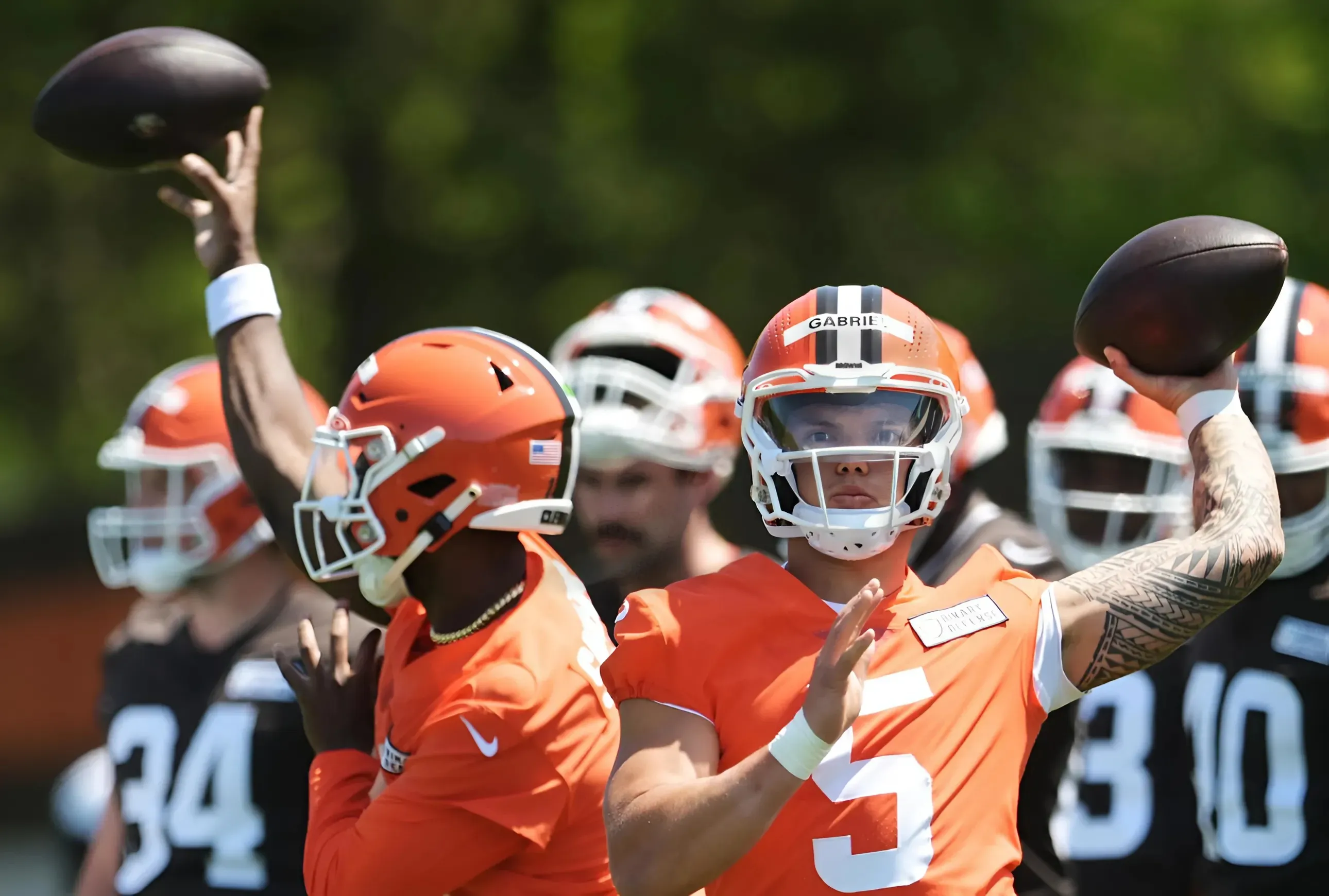 Shedeur Sanders Mania Takes Over Cleveland — Browns QB Battle Set to Dominate NFL Headlines