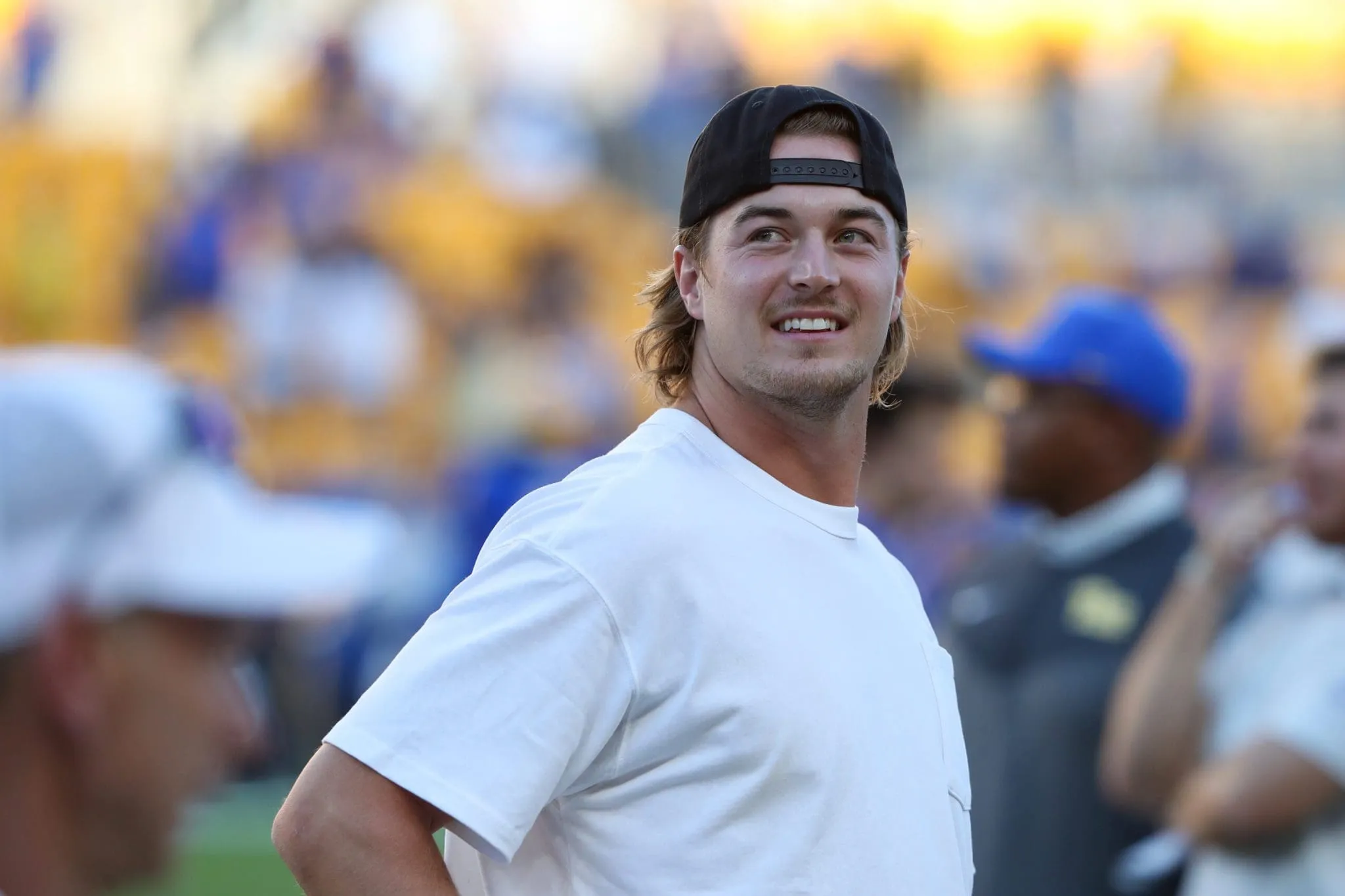 Browns Quarterback Dubbed Top Trade Target of Offseason