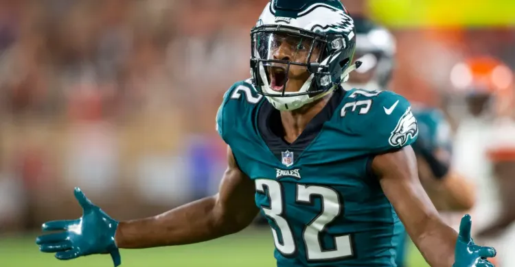 Dolphins 'Quietly' Made Offer To Eagles Champion