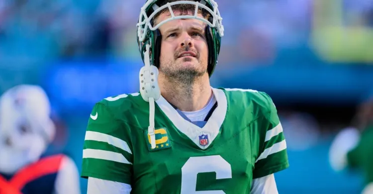 Jets Sign 22-Year-Old To Replace Recently Cut All-Pro
