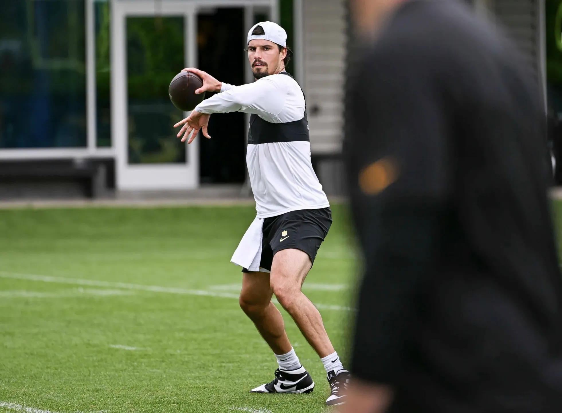 Steelers LB Sends Strong Message on Mason Rudolph, QB Situation