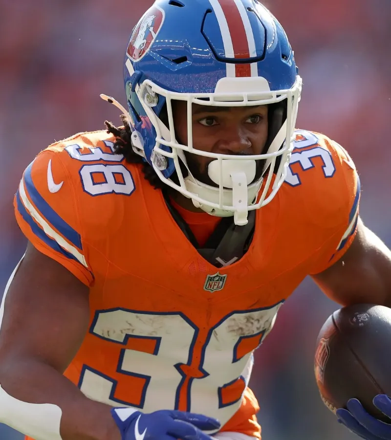 Broncos’ Rookie Predicted to ‘Take Backseat’ to Veteran RB
