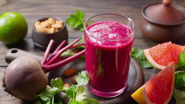 9. Weight loss and cleansing the colon with beetroot and lemon juice s2