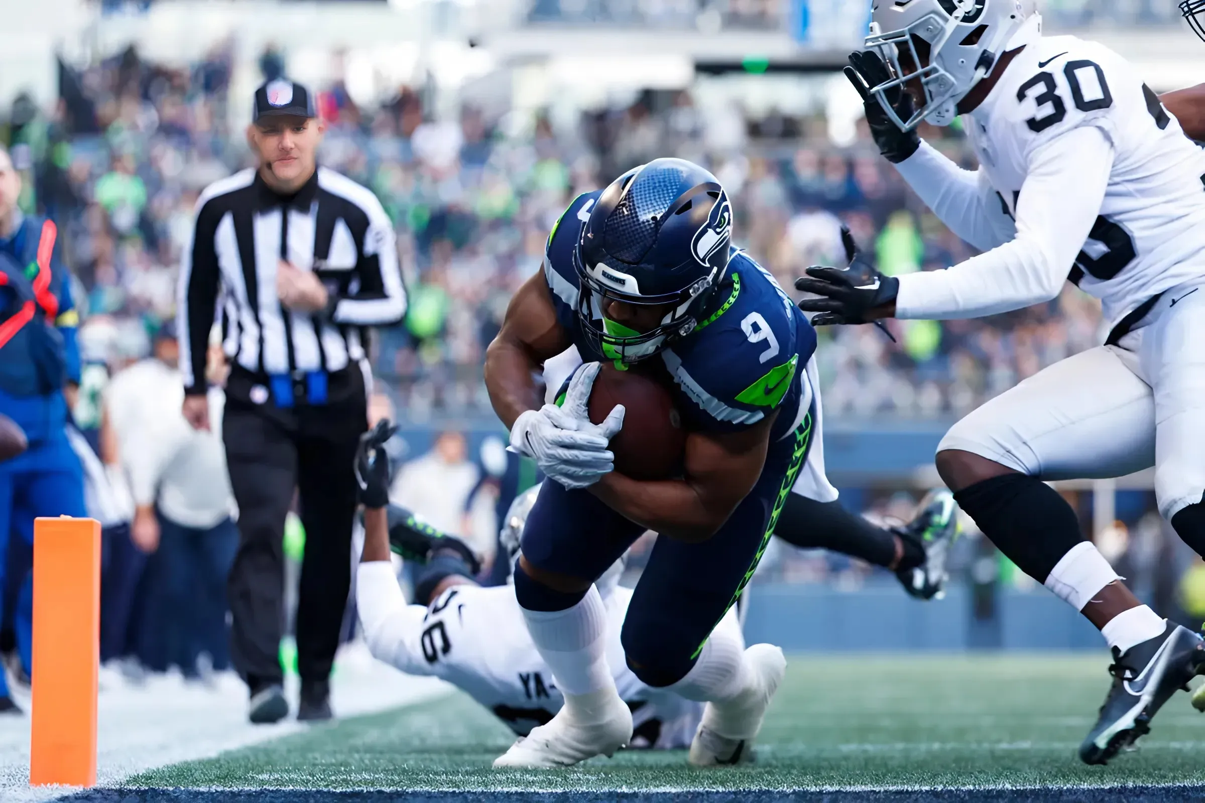 Seahawks Open Preseason Against Pete Carroll's Las Vegas Raiders