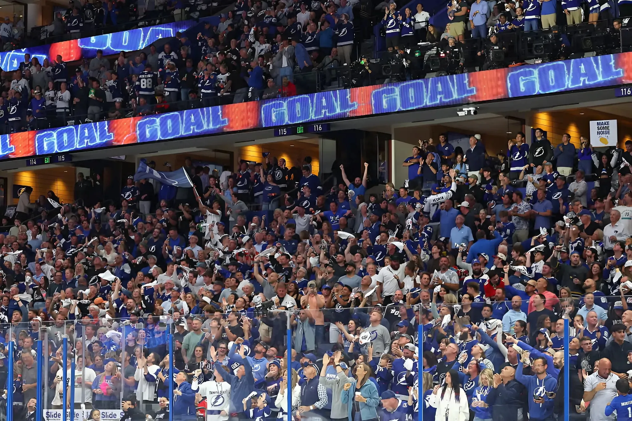 Lightning’s New TV Deal Will Bring Free Games to Local Fans