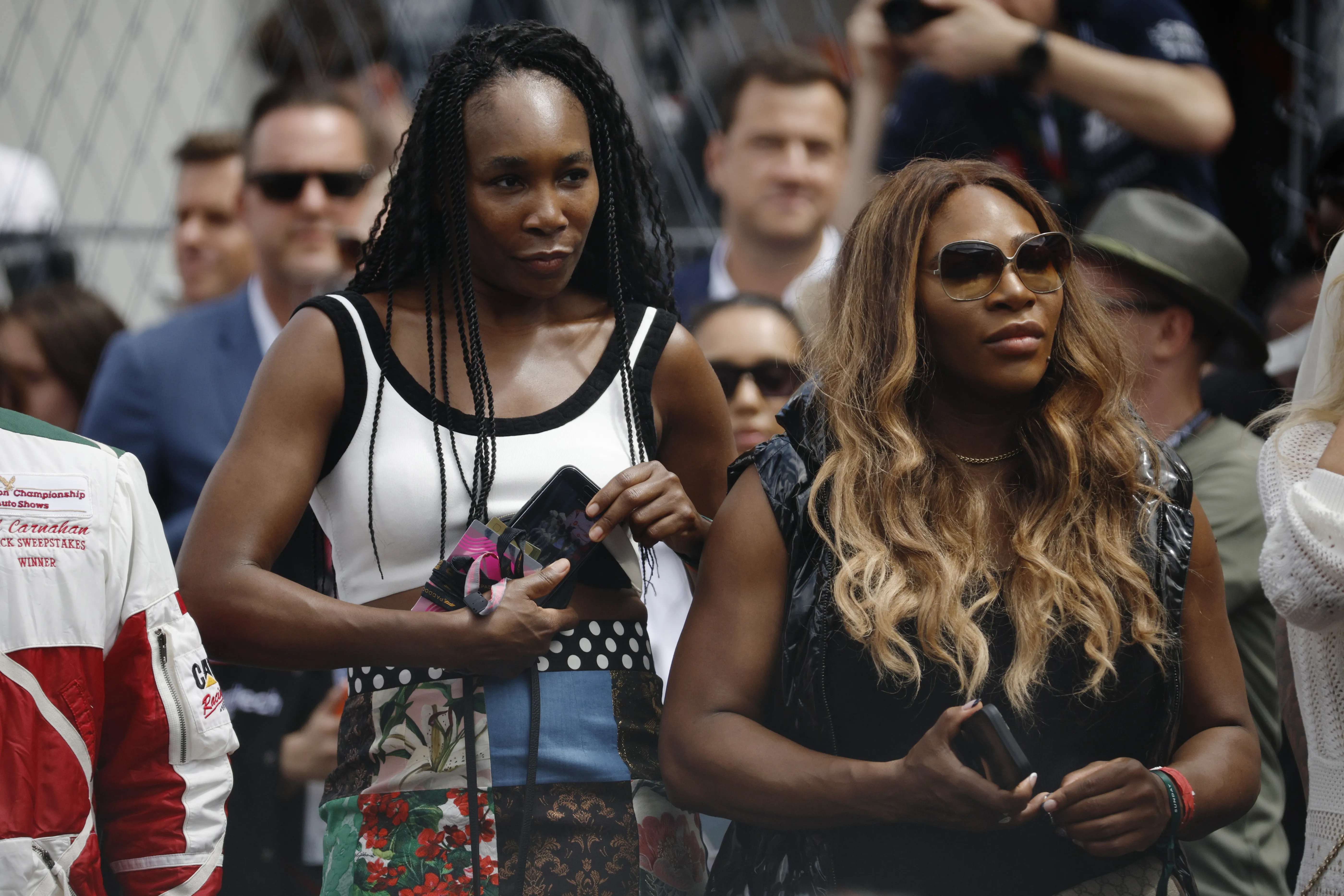 Serena and Venus Williams will executive produce a new film that pays tribute to an iconic tennis duo