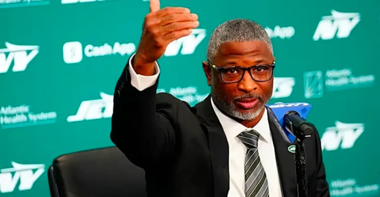 Jets' Aaron Glenn Makes It Clear Things Are Changing