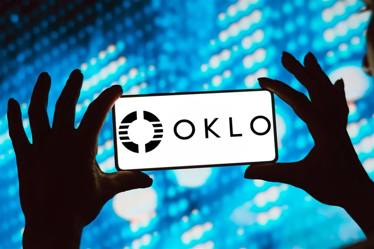Is Oklo Stock a Smart Buy? Full Forecast & Price Analysis for 2025