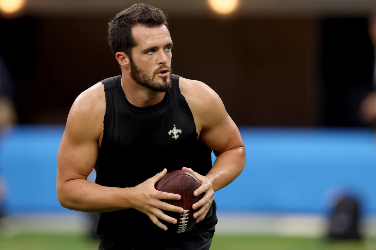 Derek Carr ‘Extremely Unlikely’ To Unretire