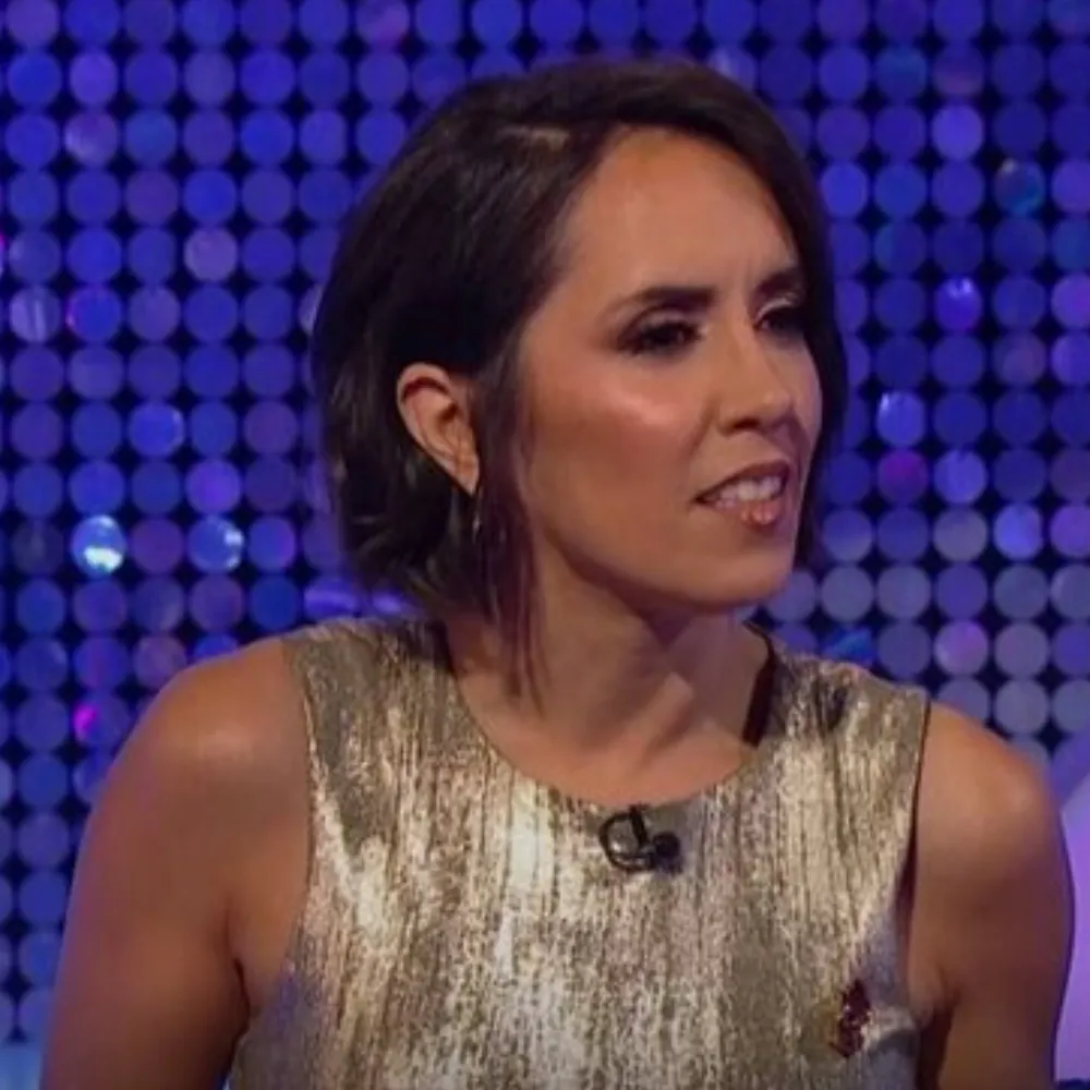 BBC Strictly Come Dancing's Janette Manrara makes fans 'so emotional' over 'night to remember' with Aljaž Skorjanec - suong