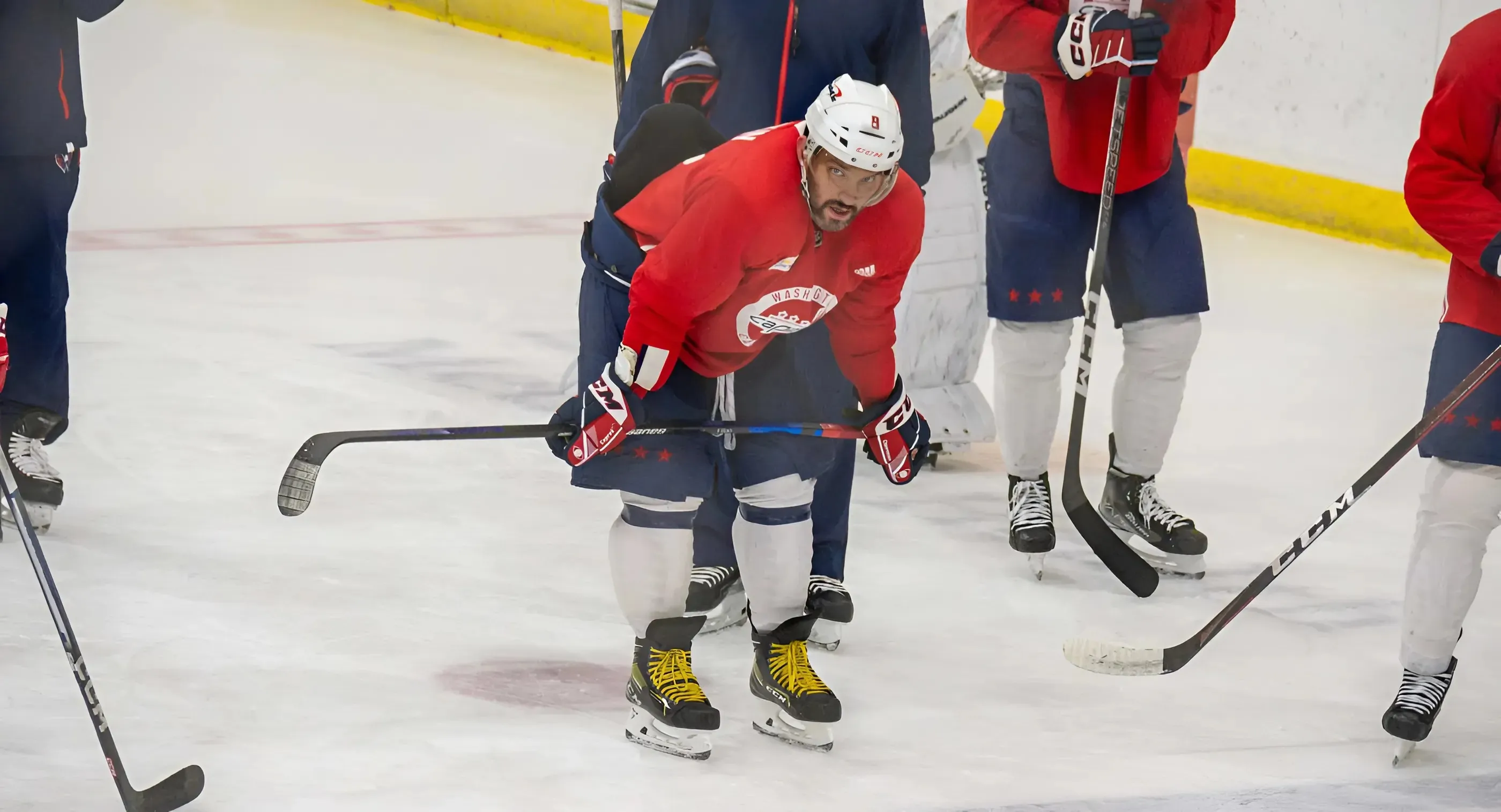 Alex Ovechkin Skips Practice on Maintenance Day Prior to Critical Game 5, Potentially Season-Deciding trucc