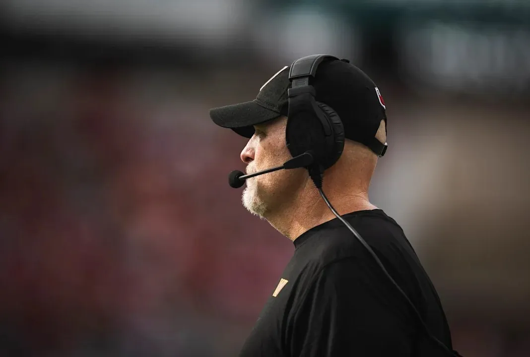 Dan Quinn backs Gabe Taylor as Commanders roster fate hangs in the balance