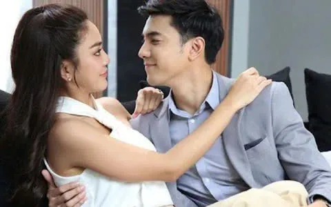 Góa chồng 5 năm thì ng-ã vào vòng tay cậu trai trẻ 25