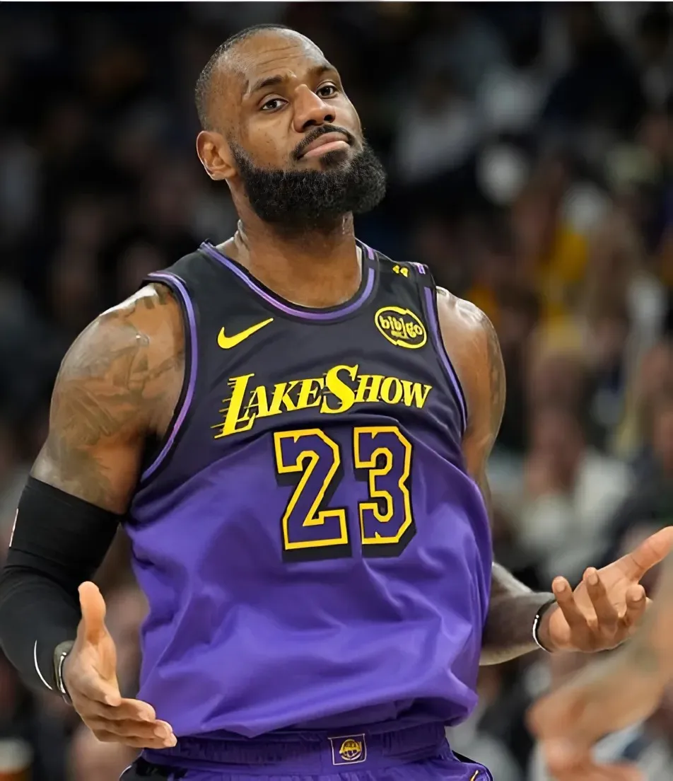 LeBron Urged to Skip $52 Million Contract, Team Up With Top Playoff Contender