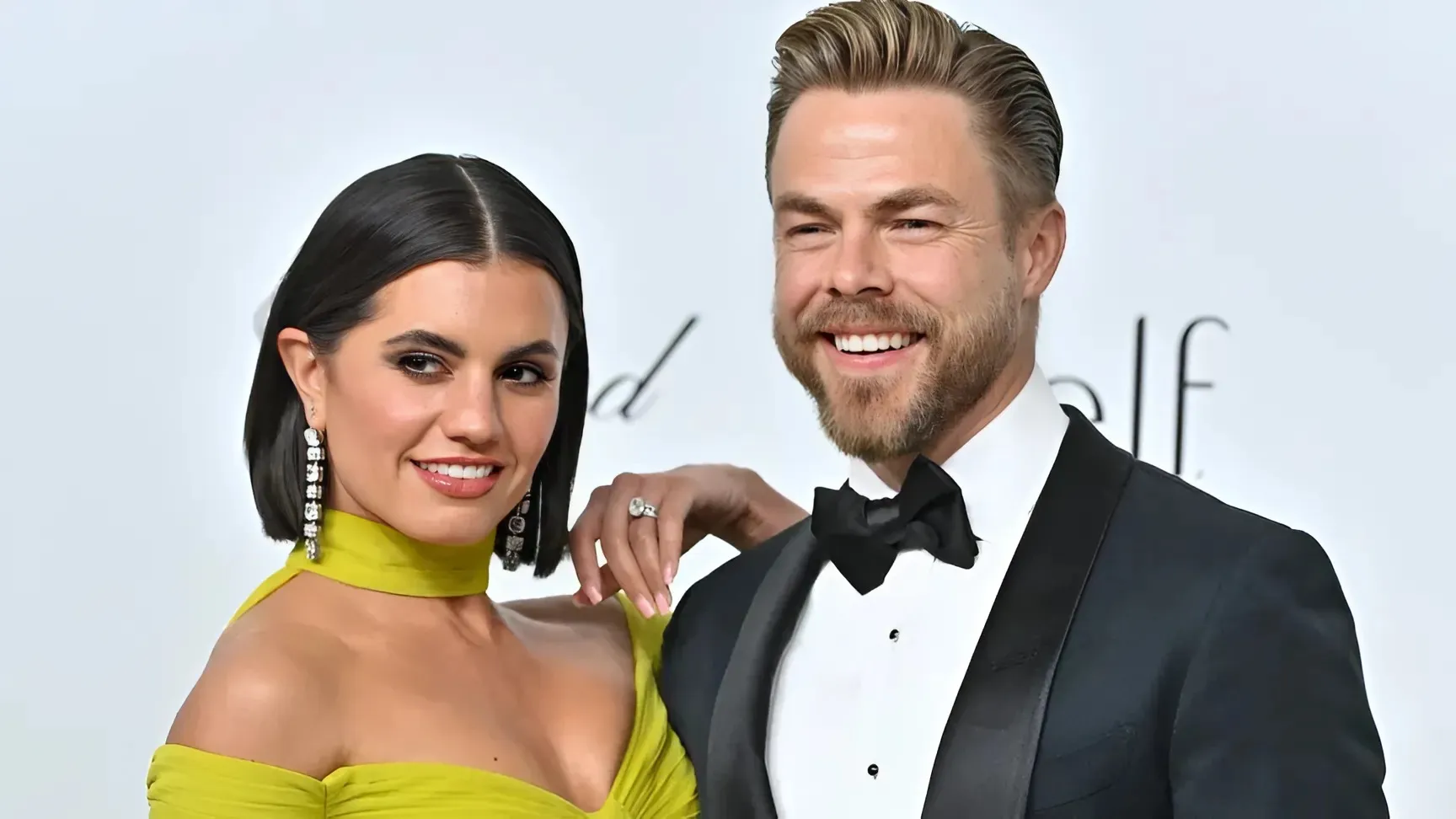 ​DWTS Pro ​​Derek Hough Gives a Hilarious Look at Married Life