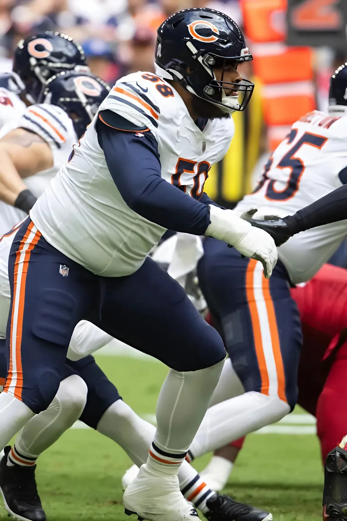 Bears O-Line Chemistry May Take Half the Season, Says Coach Ben Johnson