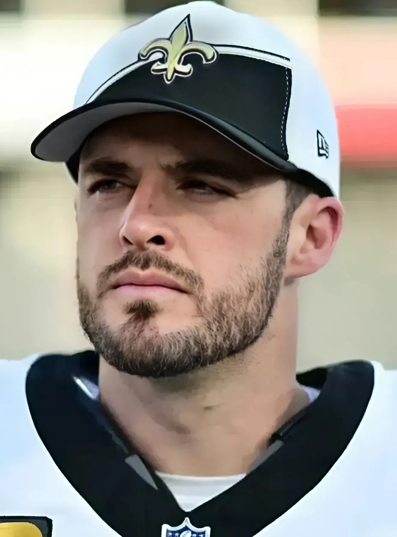 Why Derek Carr's surprise retirement has prompted questions