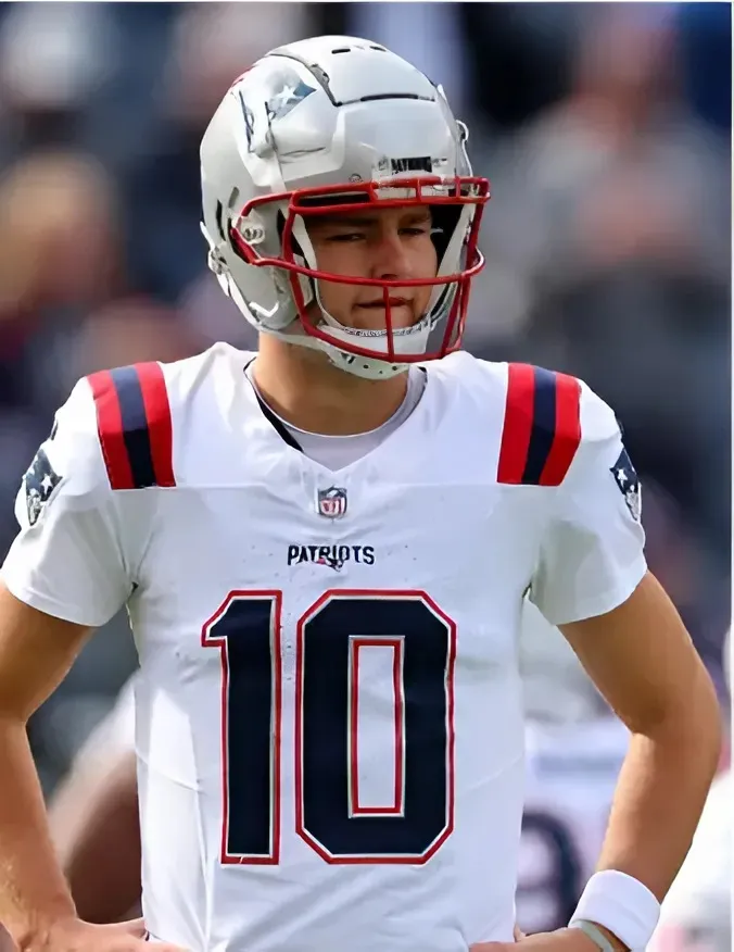 Drew Bledsoe sees great potential in Drake Maye, says he's 'jealous' of Patriots QB's scrambling ability