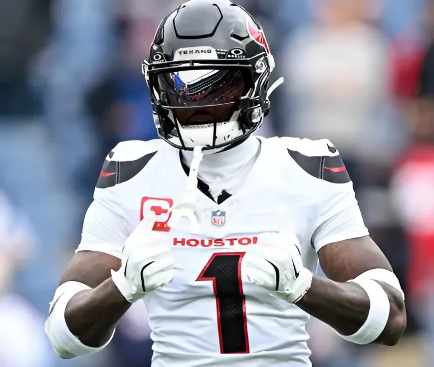 ‘Off Field Issues’ Stopped Commanders From Drafting $200 Million All-Pro WR