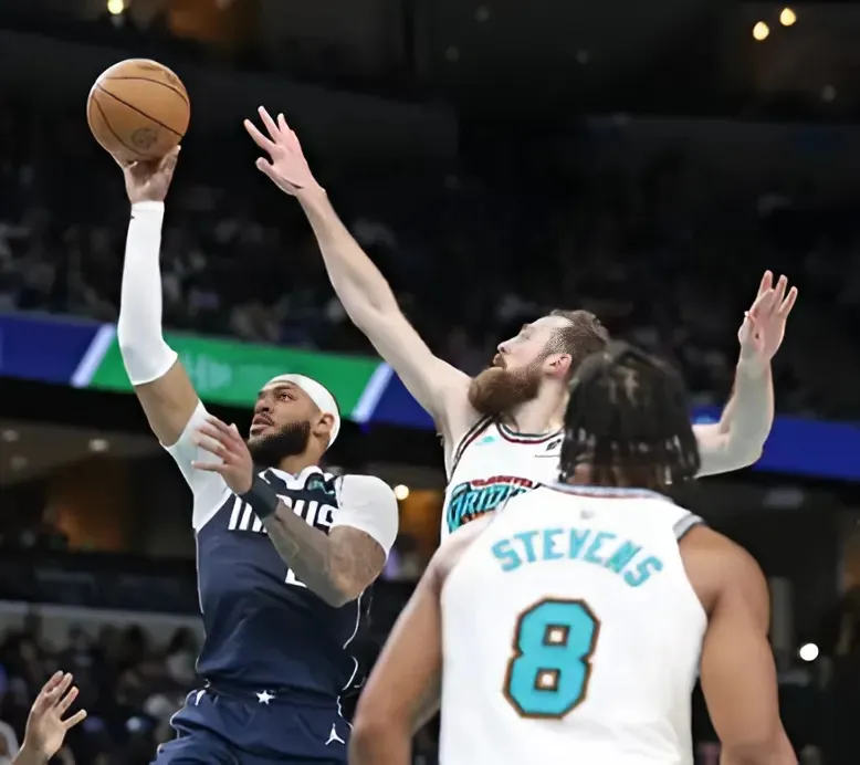Insider Names 2 Players Most Commonly Linked to Lakers Trade