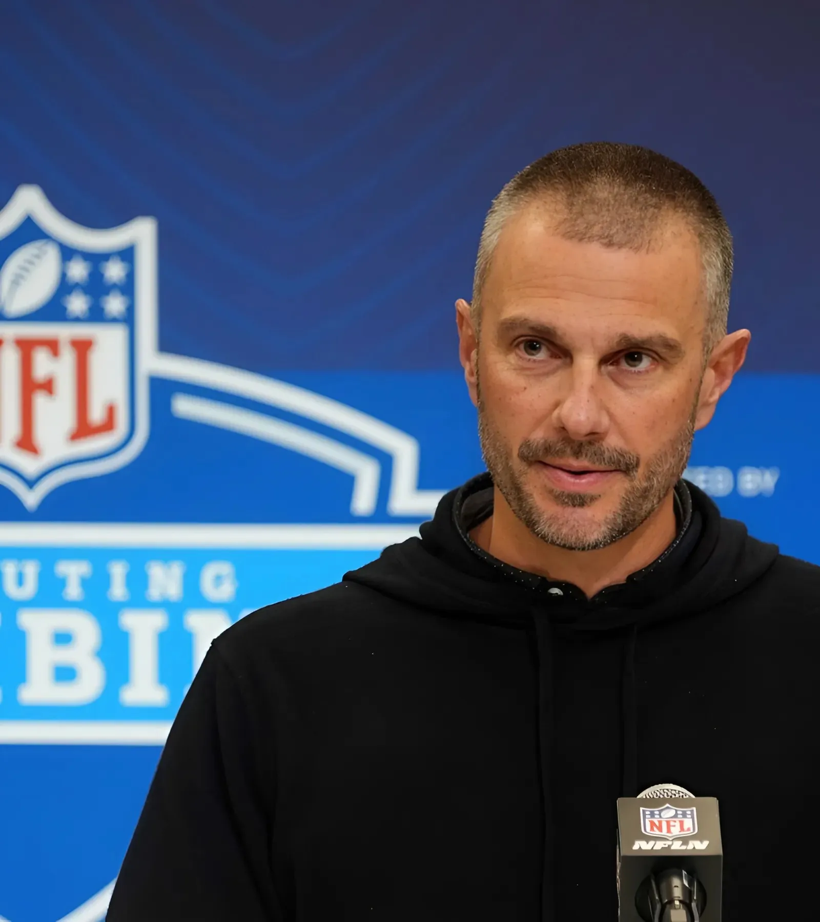 Raiders Continue Front Office Coup With Hiring of Former Eagle