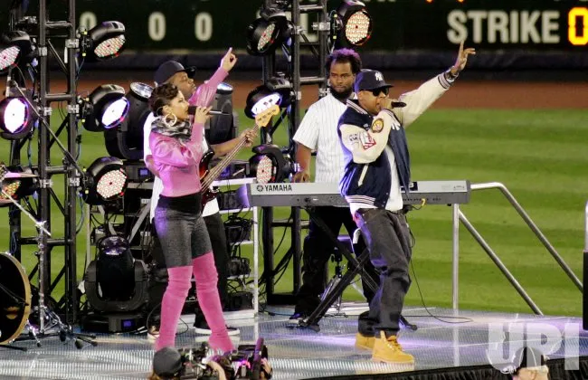 Jay-Z and Alicia Keys returned home to perform their new song “Empire State of Mind” before Game 2 of the World Series as the Yankees defeated the Philadelphia Phillies 3-1 at Yankee Stadium in The Bronx