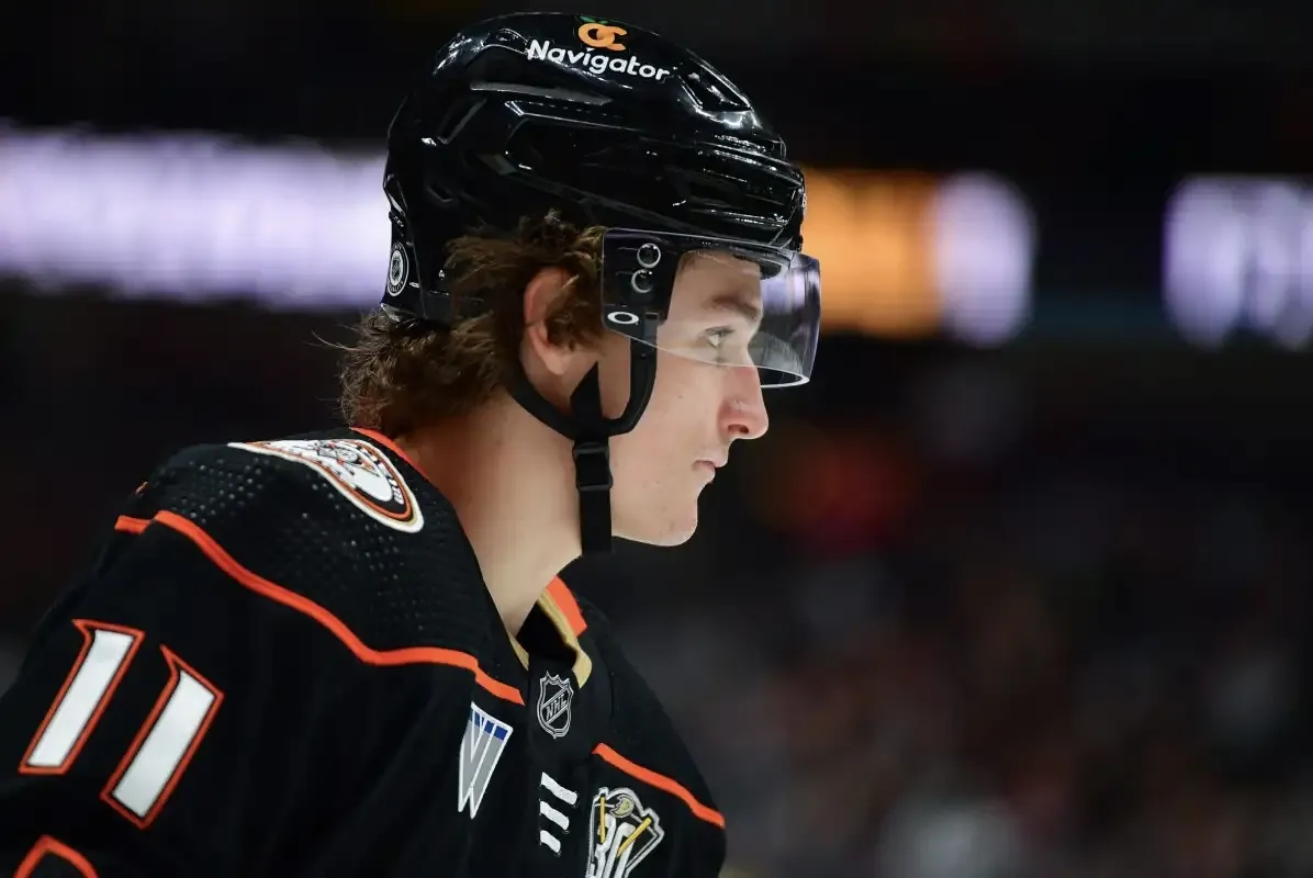 Bruins Trade Pitch Gets $17.25 Million Center Upgrade in Early Draft Swap
