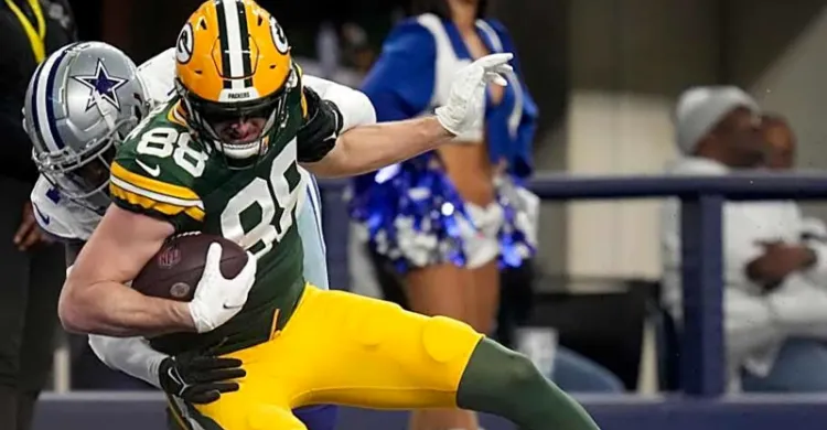 Should Eagles Pursue Trades For These Tight Ends Amid Roster Uncertainty?