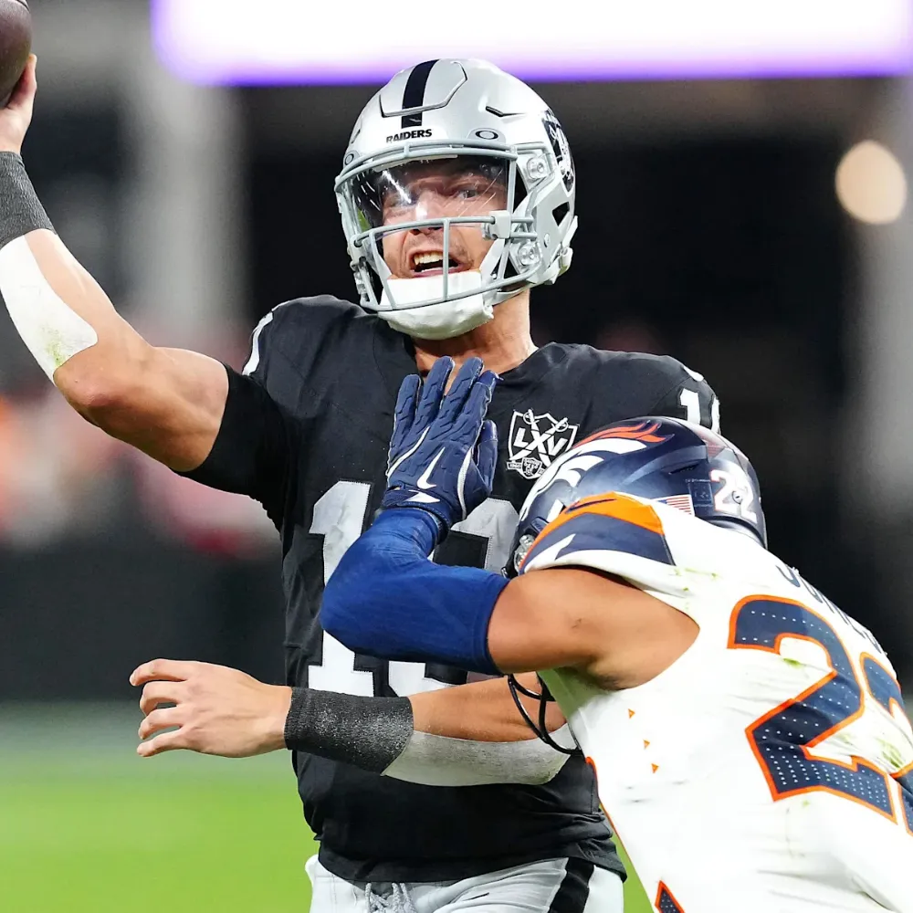 Broncos' Payton Suggests Former Raiders QB Mulling Retirement - suong