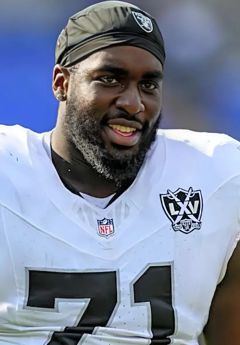 Raiders' OT DJ Glaze Important in Year 2