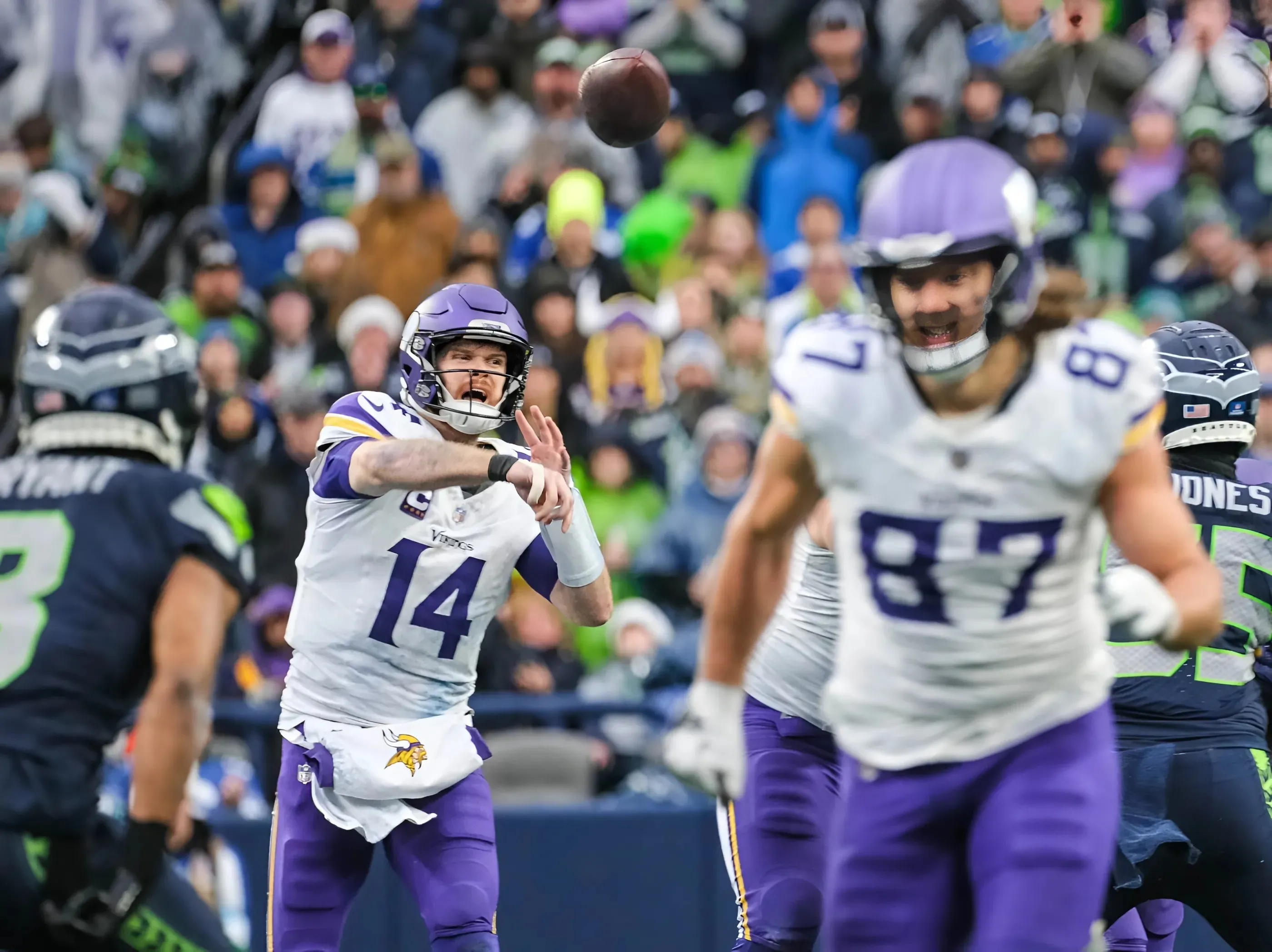 Seahawks QB Sam Darnold Gets Good News in Competition With Top Rookie
