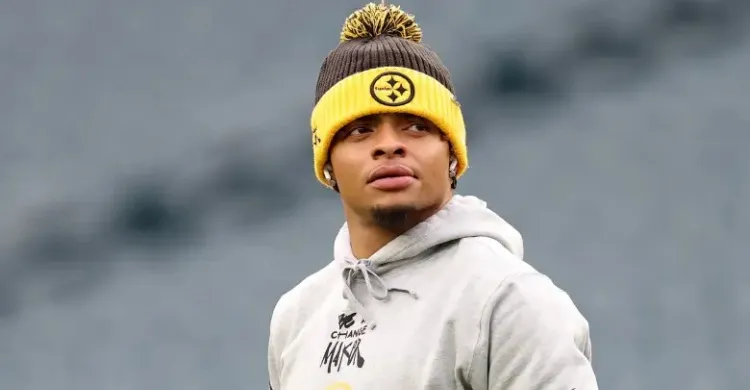 QB Justin Fields Delivers Another Message on Steelers Departure