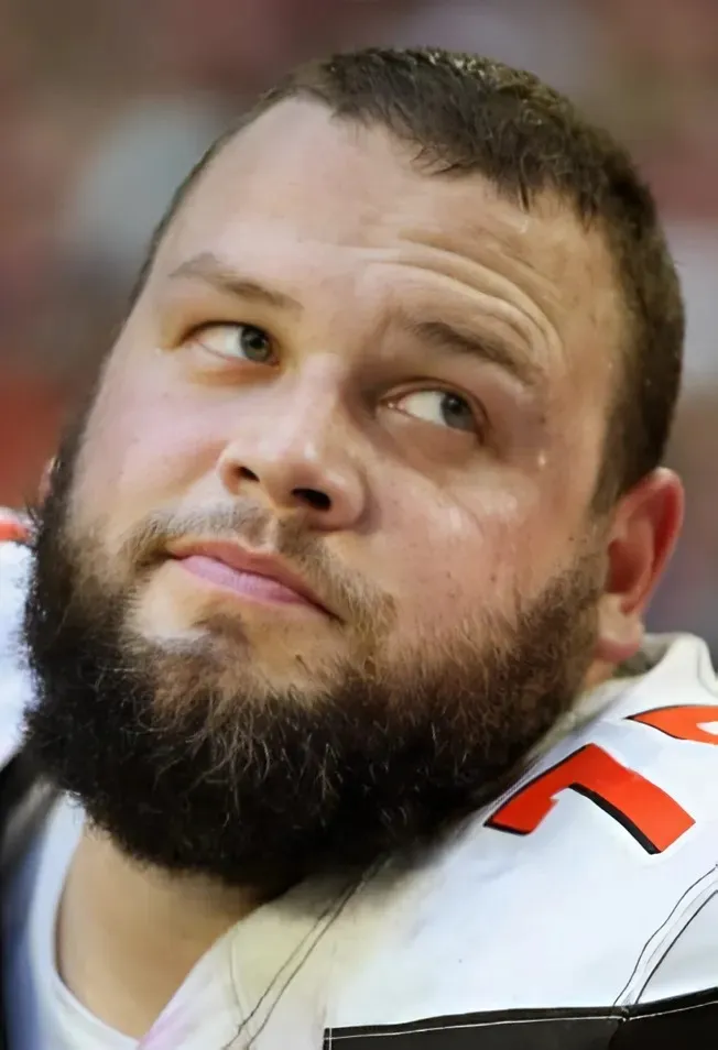 Joel Bitonio Reveals Honest Thoughts About Shedeur Sanders