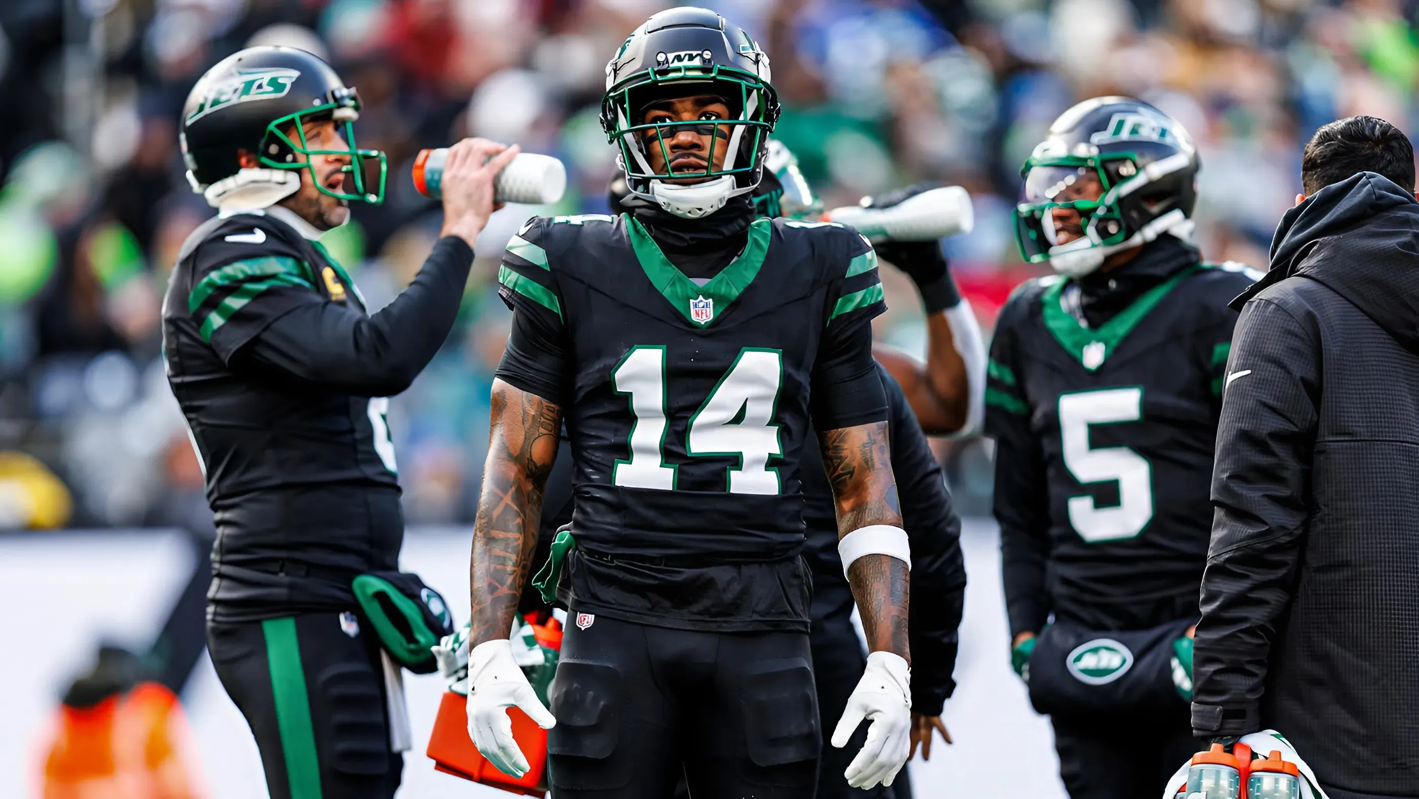 Jets Predicted to Cut Ties With $6 Million Saleh-Douglas Regime Draft ‘Steal’