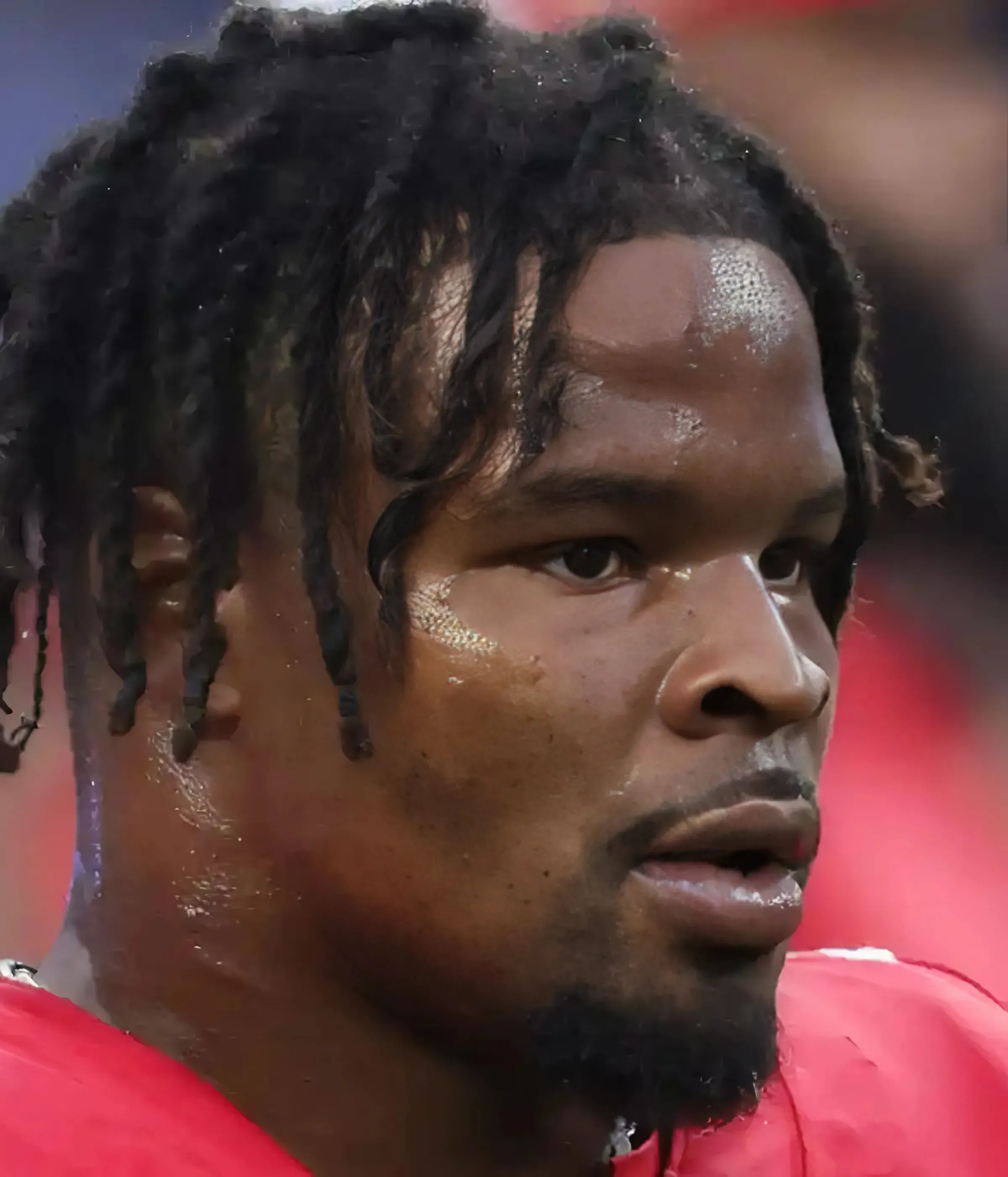 Broncos Star Sends 2-Word Message to $265 Million History-Making QB