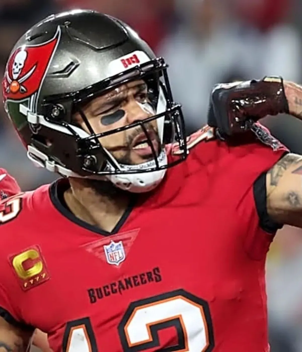 Bucs star WR Mike Evans links up with Jerry Rice in must-see video