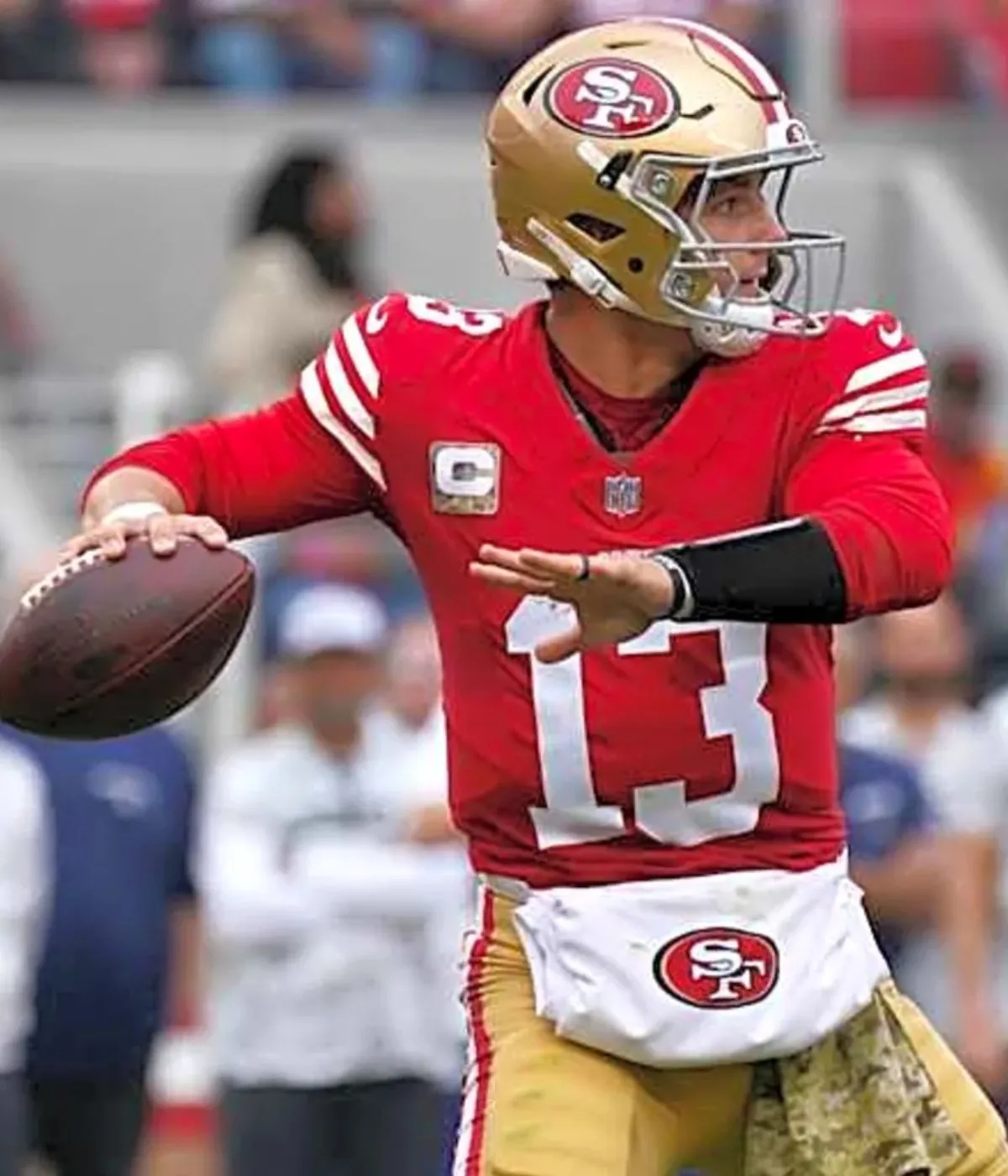 Steelers Potential QB Option Signs Massive Extension