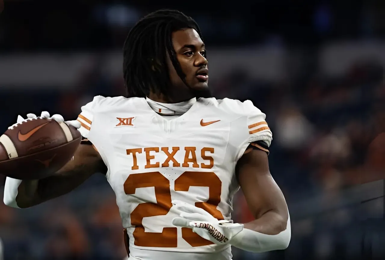 After Racking Up 18 Touchdowns in His Rookie Campaign This Cowboys Running Back Could Be the Wild Card to Ignite a Struggling Offense