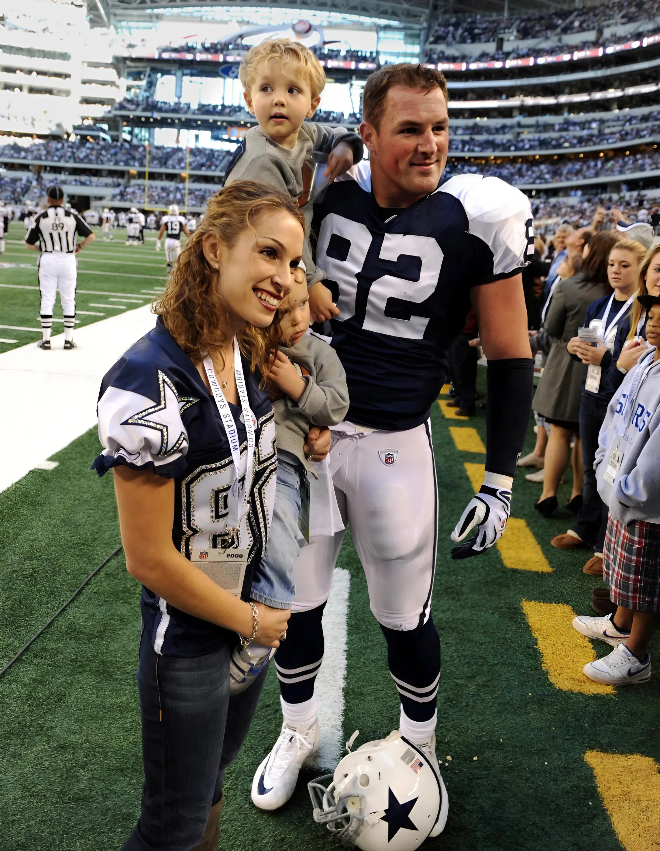 Texas Longhorns Extend Offer to Son of Dallas Cowboys Legend