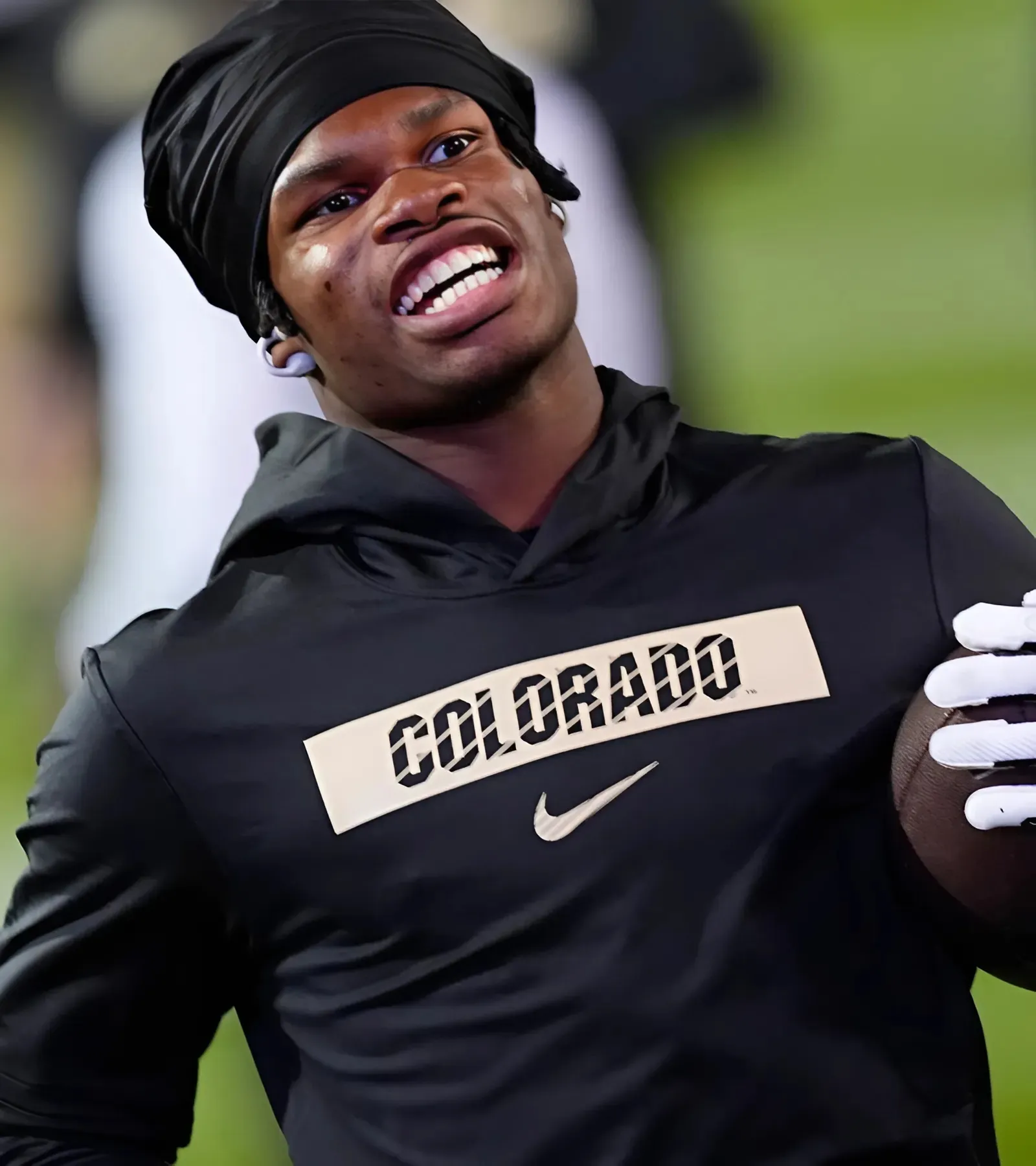 Travis Hunter Puts Shedeur Sanders On Notice About Behavior With Browns
