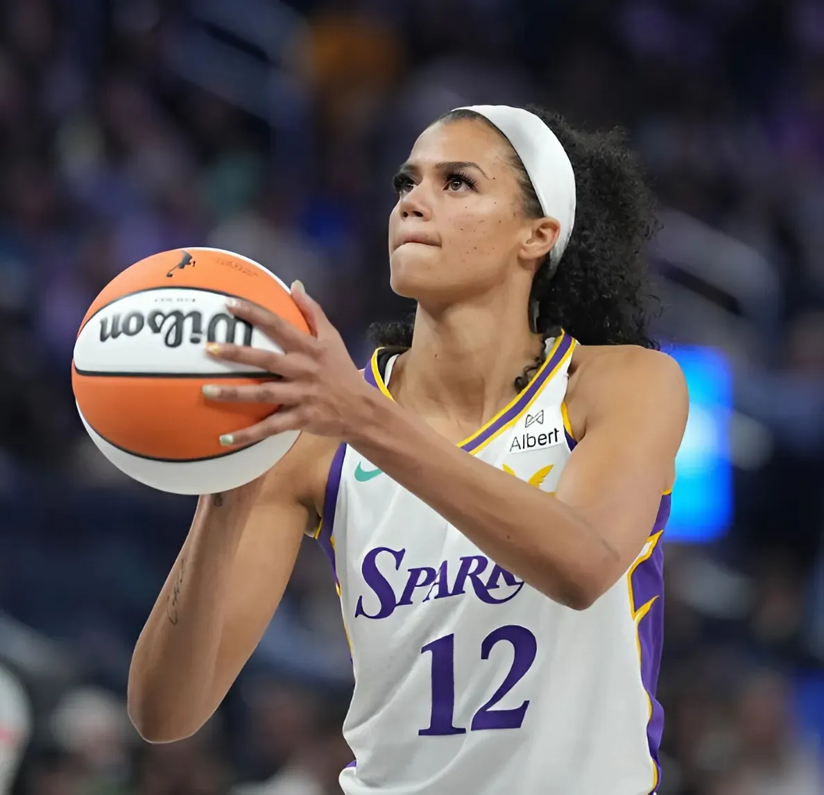 Rae Burrell avoids serious injury, will miss six to eight weeks for Sparks