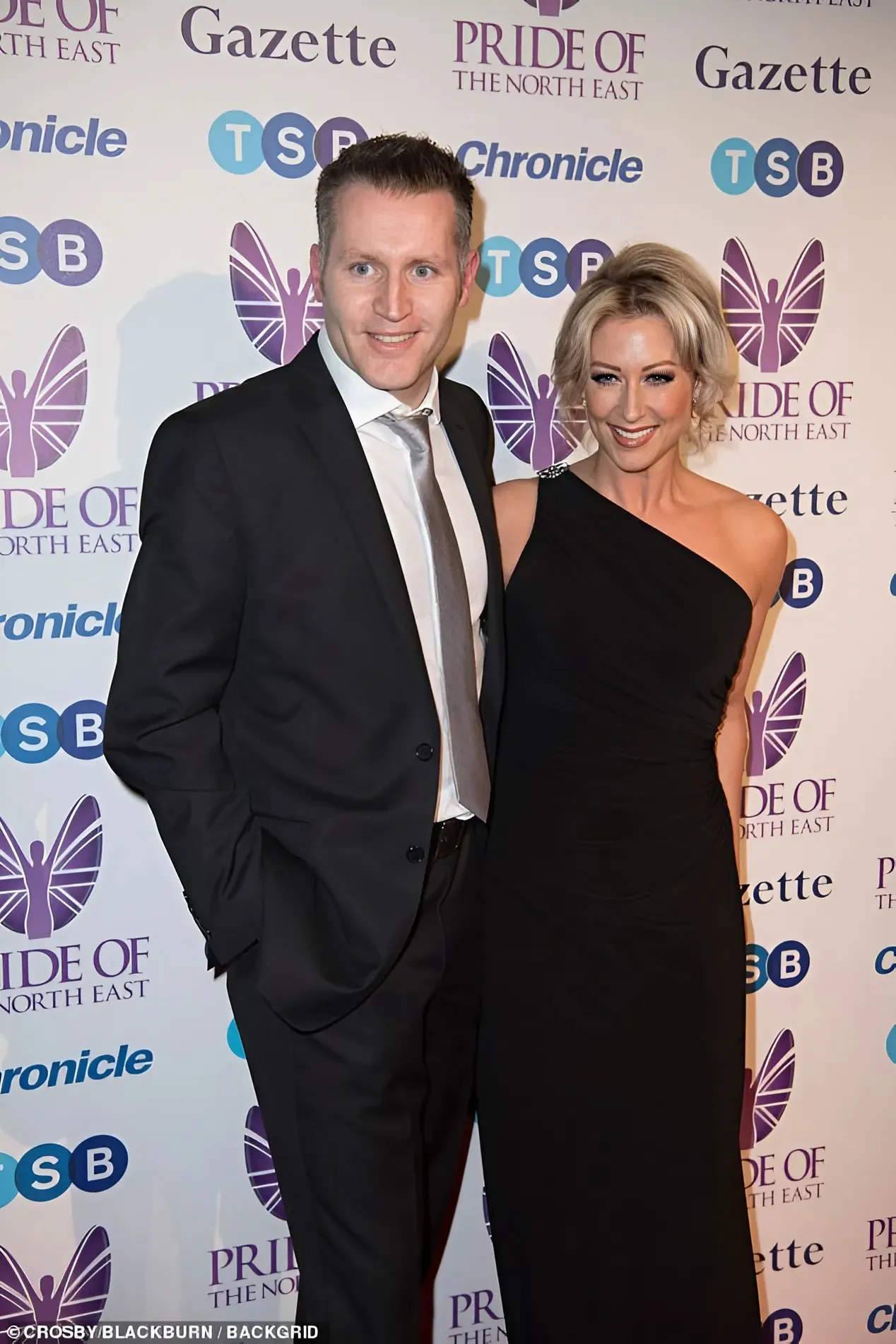 EXCLUSIVESteps popstar Faye Tozer 'ends 16-year marriage and moves out of marital home leaving husband heartbroken' - as he shares slew of cryptic posts