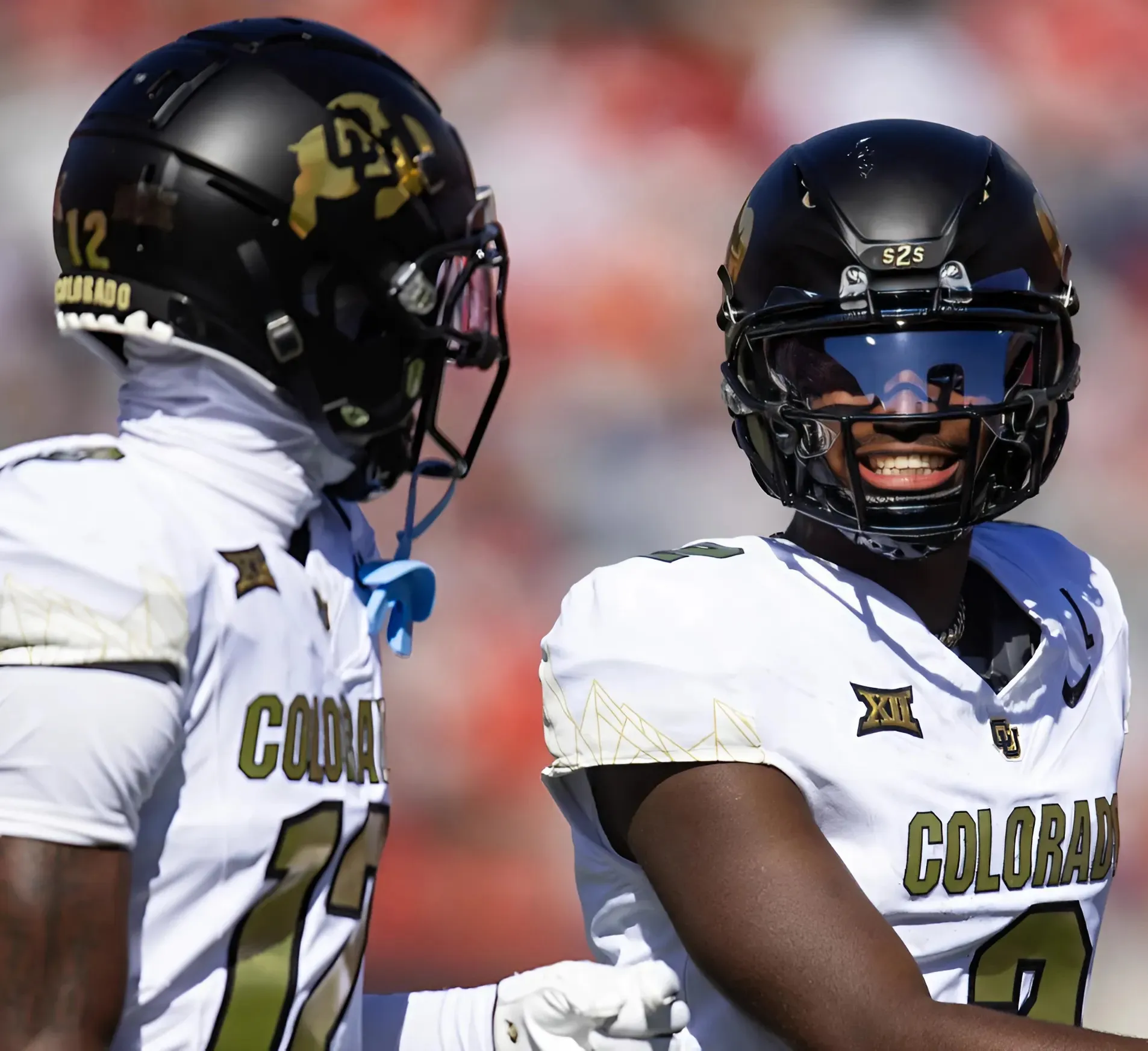 Browns' Shedeur Sanders Receives Stern Message from Travis Hunter
