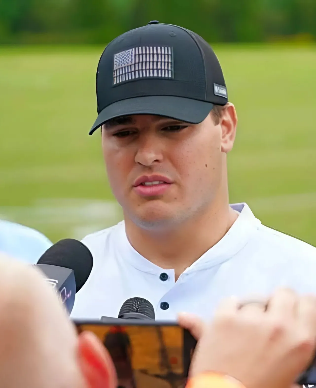 National NFL Personality Shares Insight on Bengals' Offer to Trey Hendrickson