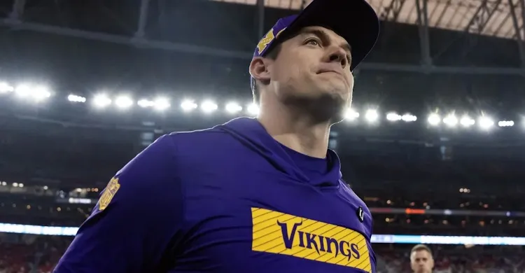 New Vikings 2025 season prediction leaves fans furious and deflated