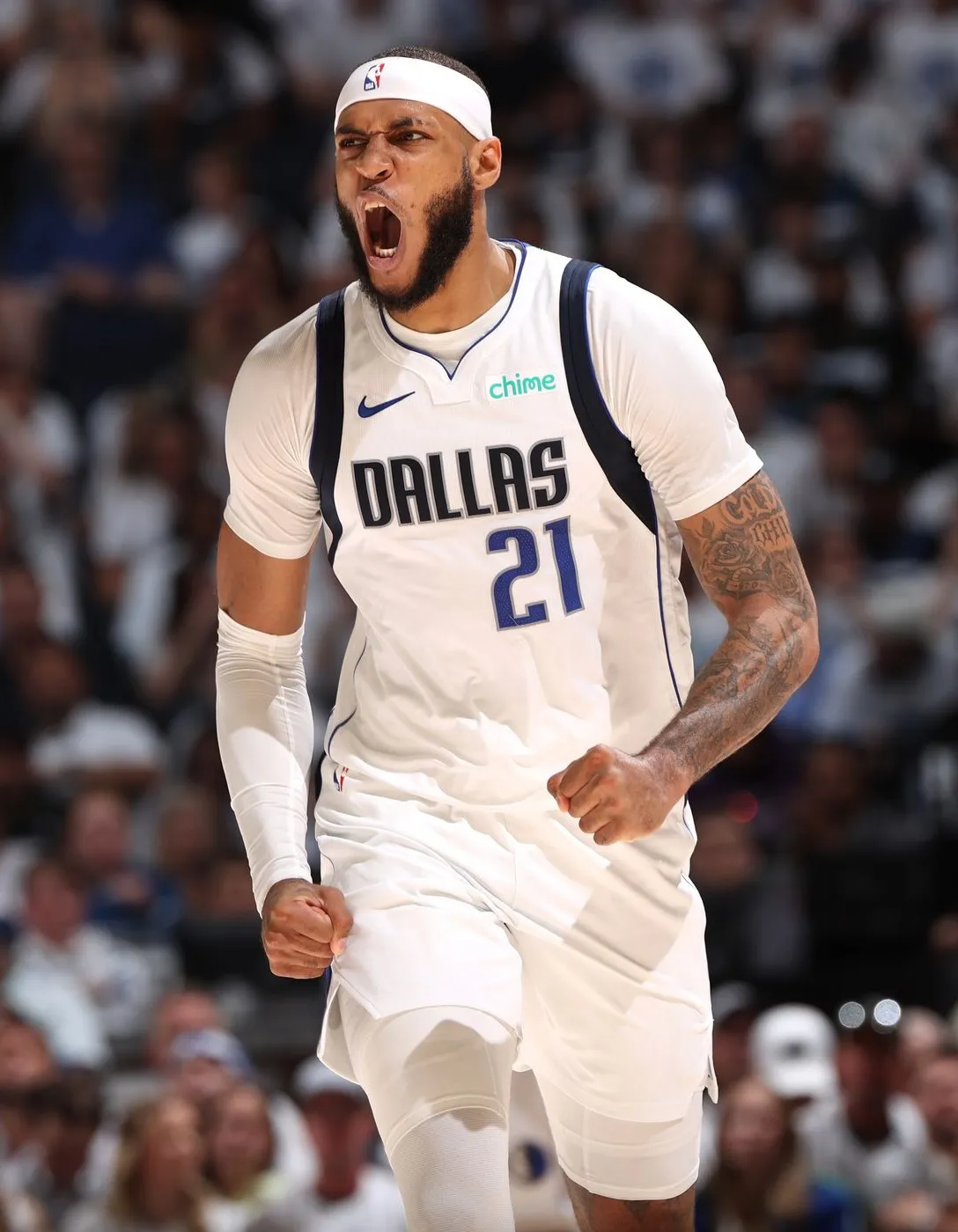Warriors Predicted To Target Player On Lakers’ Radar Who Could Depart Dallas