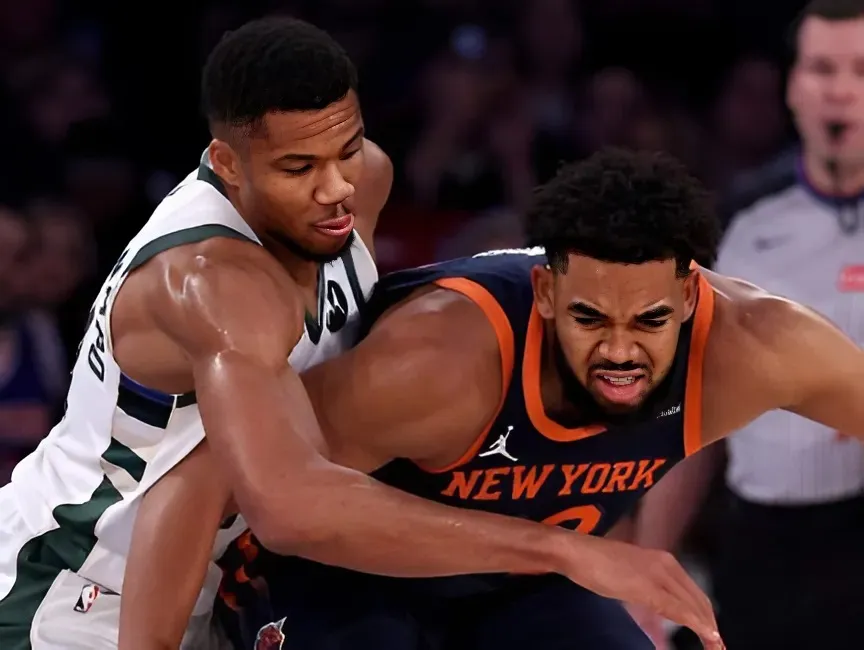 Giannis Sets Off Knicks Rumors With 2-Word Tweet