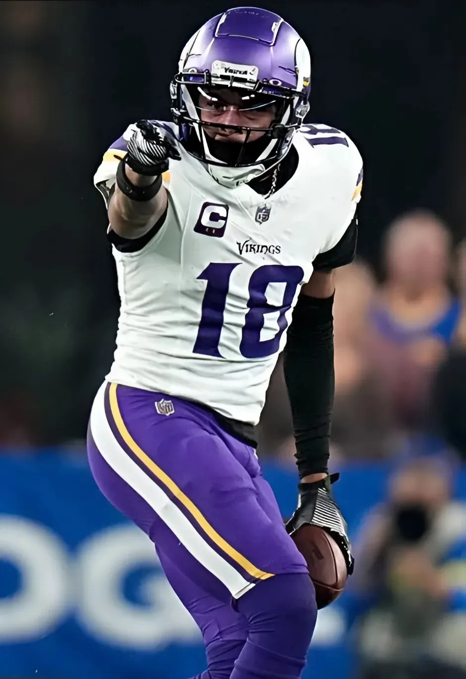 Minnesota Vikings 3 best trade targets to round out 2025 roster