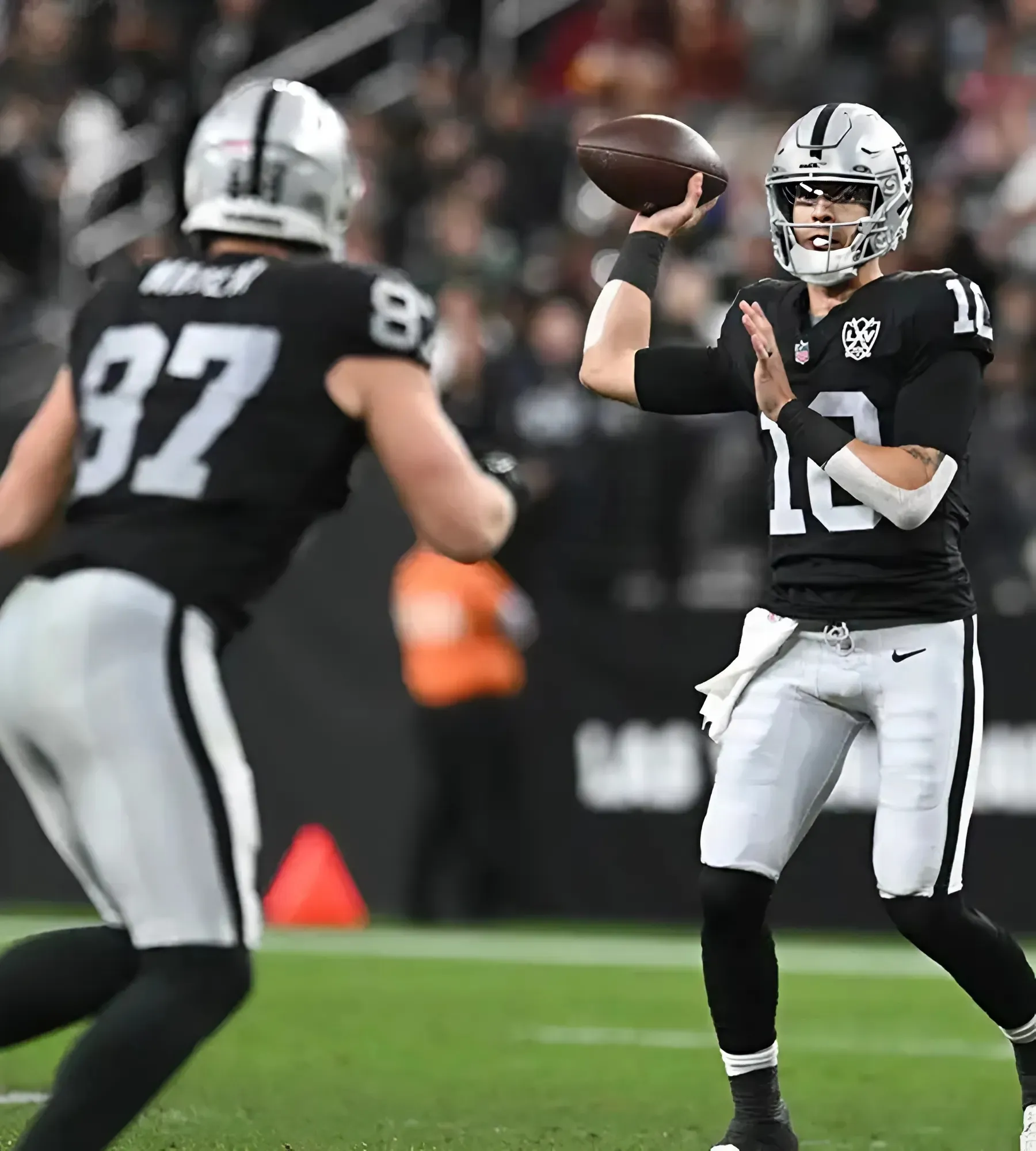 Second Former Raiders QB Could Retire From NFL This Offseason Second Former Raiders QB Could Retire From NFL This Offseason