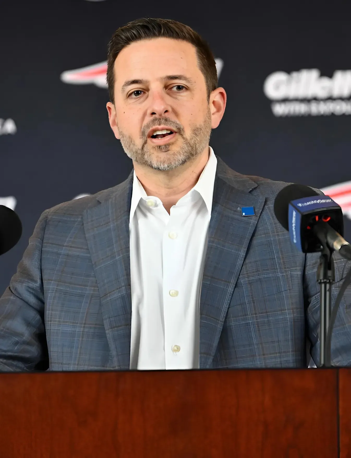 Patriots Rejected Texans’ Major Offer to Draft TreVeyon Henderson at No. 38
